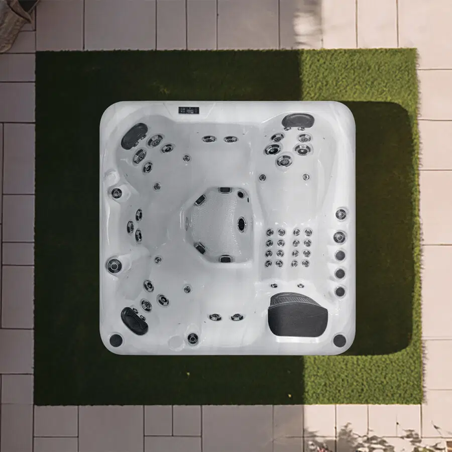 Refresh Hot Tub